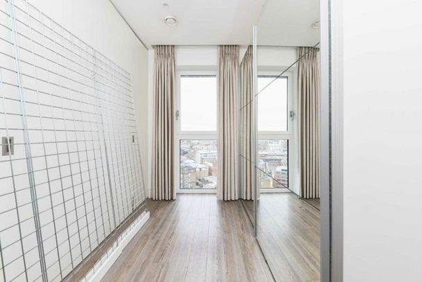 New Drum Street, Aldgate, E1 - Photo 1