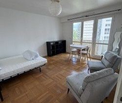 Location Appartement 1 pièce 30m² PARIS 13ème - Photo 2