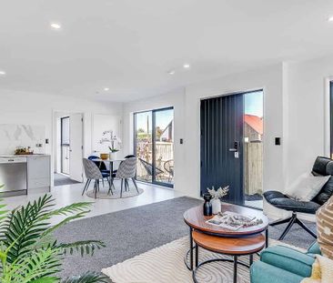 Modern 3-Bedroom Home for Rent 1/22 Rutherford St - Photo 3