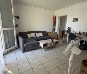 Location Appartement 3 pièces 58 m2 à Salon-de-Provence - Photo 2