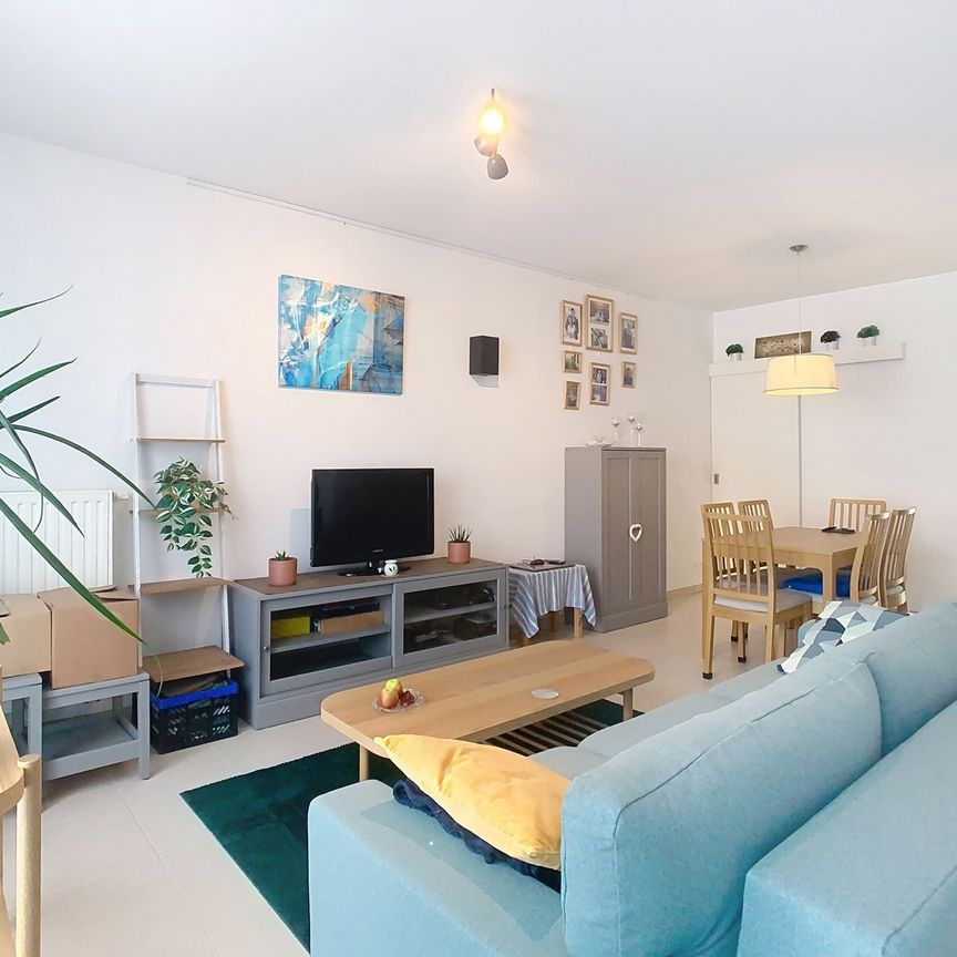 Modern 1-slaapkamerappartement met terras én autostaanplaats - Photo 1