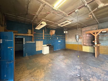 For Lease - 779 Indian Road, Mississauga, Ontario - Photo 3