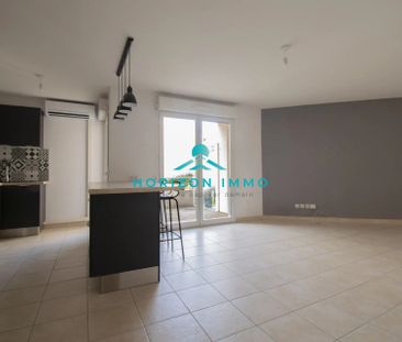 Location Appartement 2 pièces 48m² ST LAURENT DU VAR 06700 - Photo 1