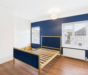 3 bedroom terraced house to rent - Photo 4