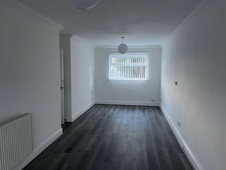 Barkis Close, L8 8LN - Photo 3