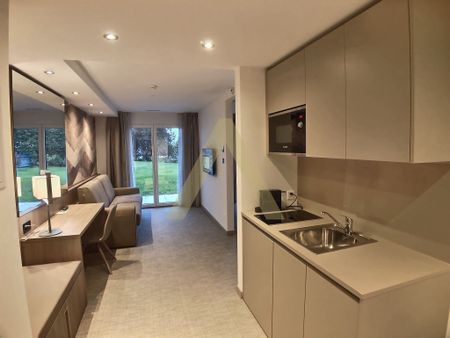 MAGNIFICENT 2P FURNISHED APARTMENT OPPOSITE EPFL & UNIL - Photo 2