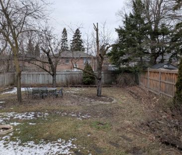 For Lease - 345 Centre Street Unit# Basement, Richmond Hill, Ontario - Photo 4