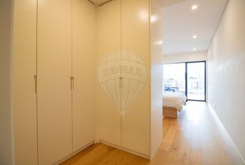 Apartamento T4 em Lisboa