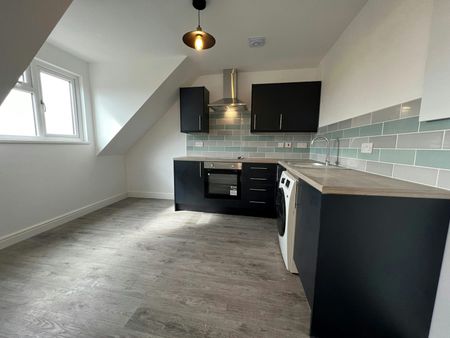 Studio flat to rent on - Photo 4