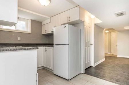 For Lease - 371 Rossland Road, Oshawa, Ontario - Photo 2