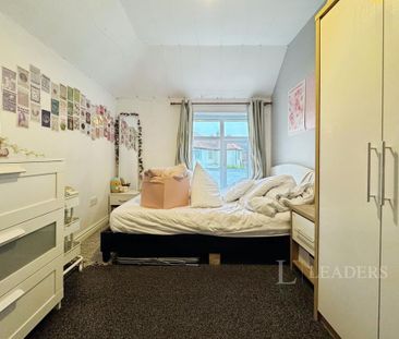 1 bedroom in a house share to rent - Photo 6