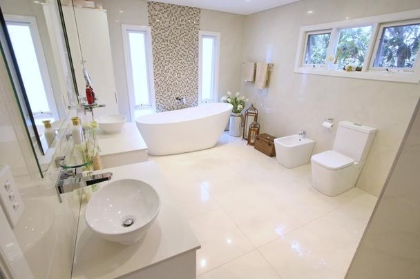 82 Middle Street, Randwick NSW 2031 - House For Rent | Domain - Photo 1