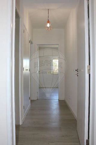 Apartment T2 in Pontinha e Famões, Odivelas - Foto 2