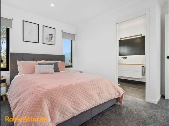1/51 Hutchins Street, Kingston, TAS 7050 - Photo 1