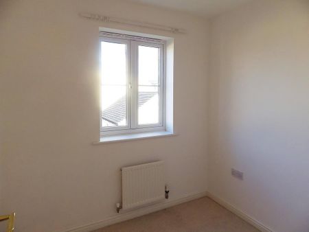 3 bedroom terraced house to rent - Photo 4