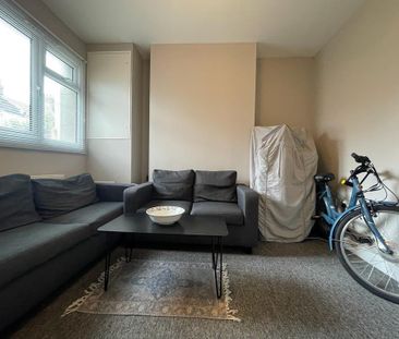 3 bedroom apartment to rent - Photo 1