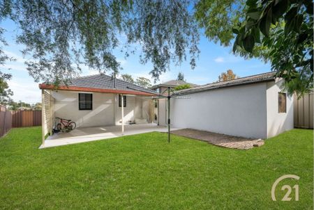 Renovated Family Home in a Peaceful South Wentworthville Location&excl; - Photo 3