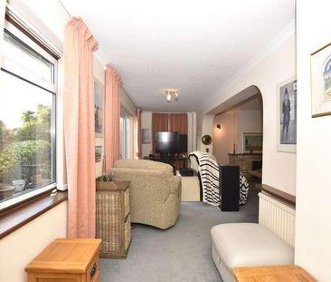 Castle Gardens, Bath, Somerset, BA2 - Photo 4