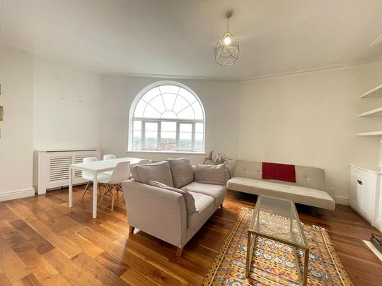 2 bedroom flat to rent - Photo 1