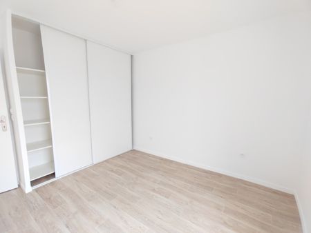Location Appartement 3 Pièces 61 m² - Photo 4