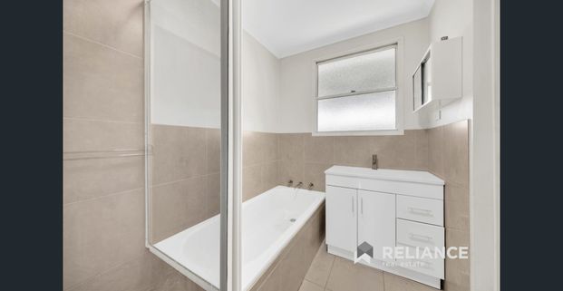 13 Sandpiper Street, Werribee, Vic 3030 - Photo 1