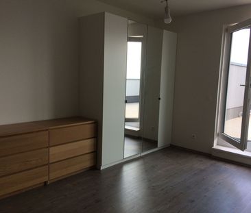 Pronájem bytu 1+kk • 31 m² bez realitkyFarkašova, Praha - Kyje - Photo 2
