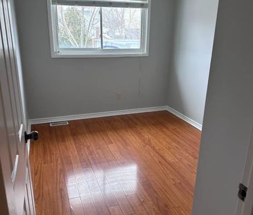 For Lease - 656 Hillview Road, Cambridge, Ontario - Photo 5