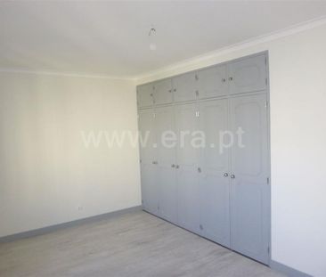 Apartment T4 / Lisboa, Benfica - Photo 1