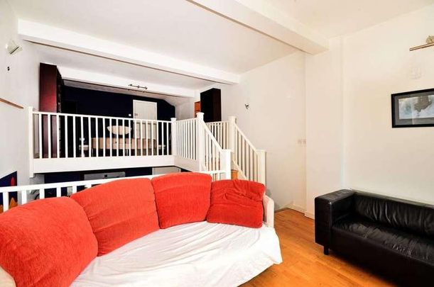 City Road, Old Street, EC1V - Photo 1