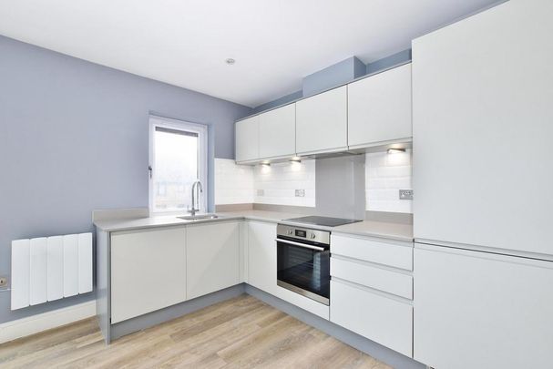 1 bedroom apartment to rent - Photo 1