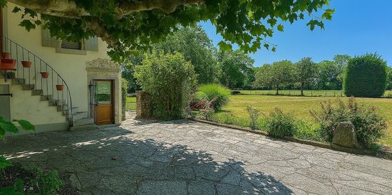 RIVE GAUCHE : VILLA JUMELÉE AU CADRE DEXCEPTION - Photo 3