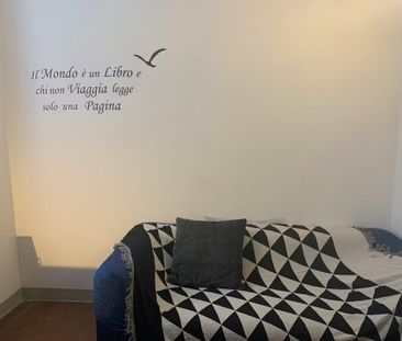 Via SantAntonino, Florence, Tuscany 50123 - Photo 1