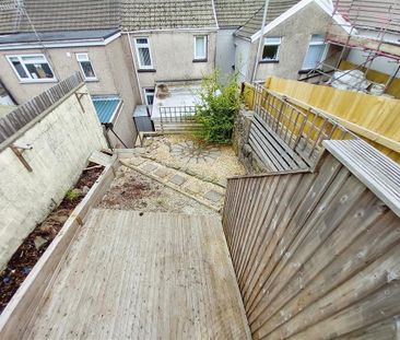 3 bedroom property to rent - Photo 6
