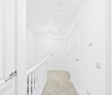 3 bedroom semi-detached house to rent - Photo 3