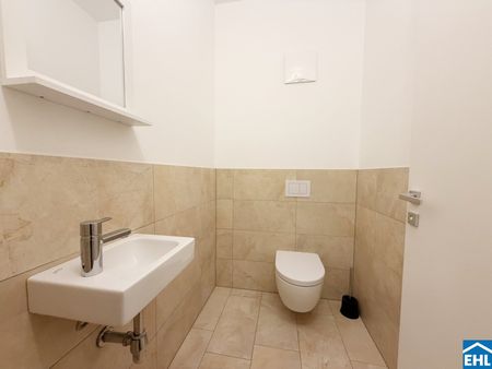 Charmante 4-Zimmer-DG-Wohnung mit großzügiger Freifläche! - Photo 3