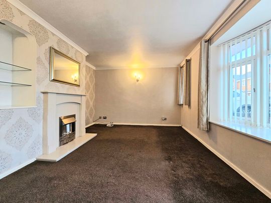 Peach Road, Willenhall - Photo 1