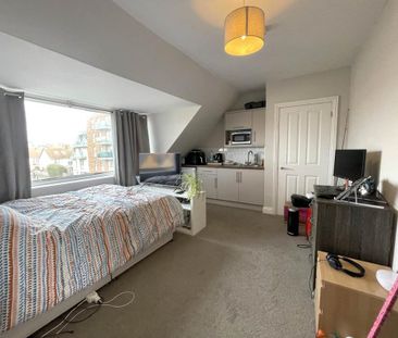 Studio to rent - Photo 1