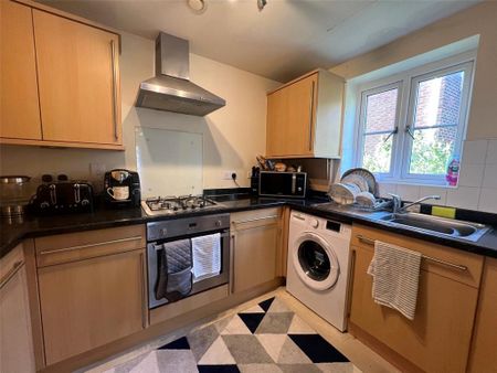 2 bedroom flat to rent - Photo 5