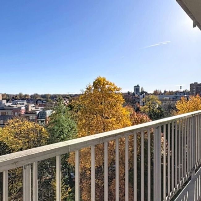 Appartement te huur in Watermaal-Bosvoorde voor € 1.200 met 1 slaapkamer - Foto 1