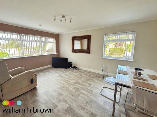3 bedroom bungalow to rent - Photo 1