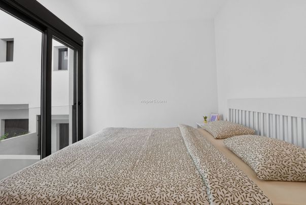 Luxury Villa in Benijófar, for rent - Photo 1
