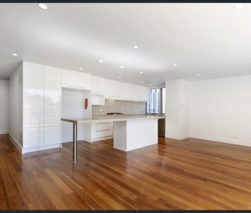 Exceptional City and River Views! - Photo 3