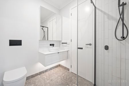 13B Kalinda Rd, Croydon VIC 3136 - House For Rent | Domain - Photo 4