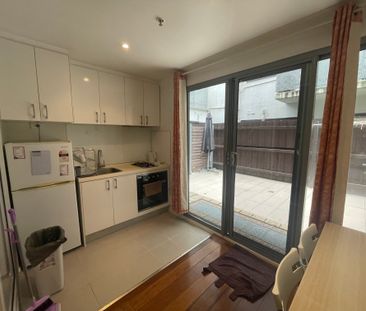 15/7 Dudley Street, Caulfield East VIC 3145 - Photo 4