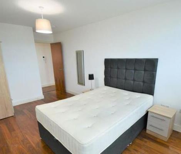 2 bedroom flat to rent - Photo 3