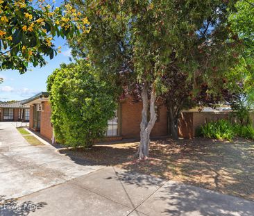 Neat & Convenient Coastal Living! - Photo 1