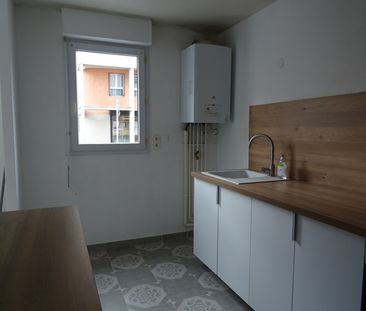 Location Appartement 2 Pièces 50 m² - Photo 4