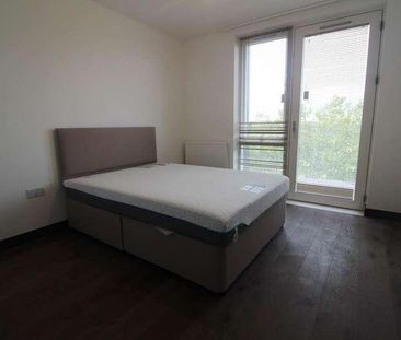 Riverside View, Berkeley Avenue, Reading, RG1 - Photo 3