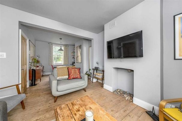 Albyn Road, Deptford, SE8 - Photo 1