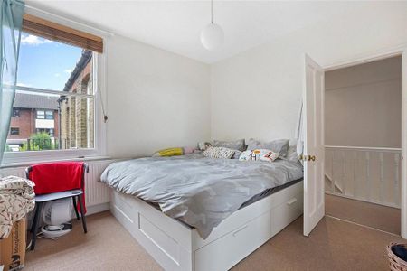 2 bedroom maisonette to rent - Photo 3